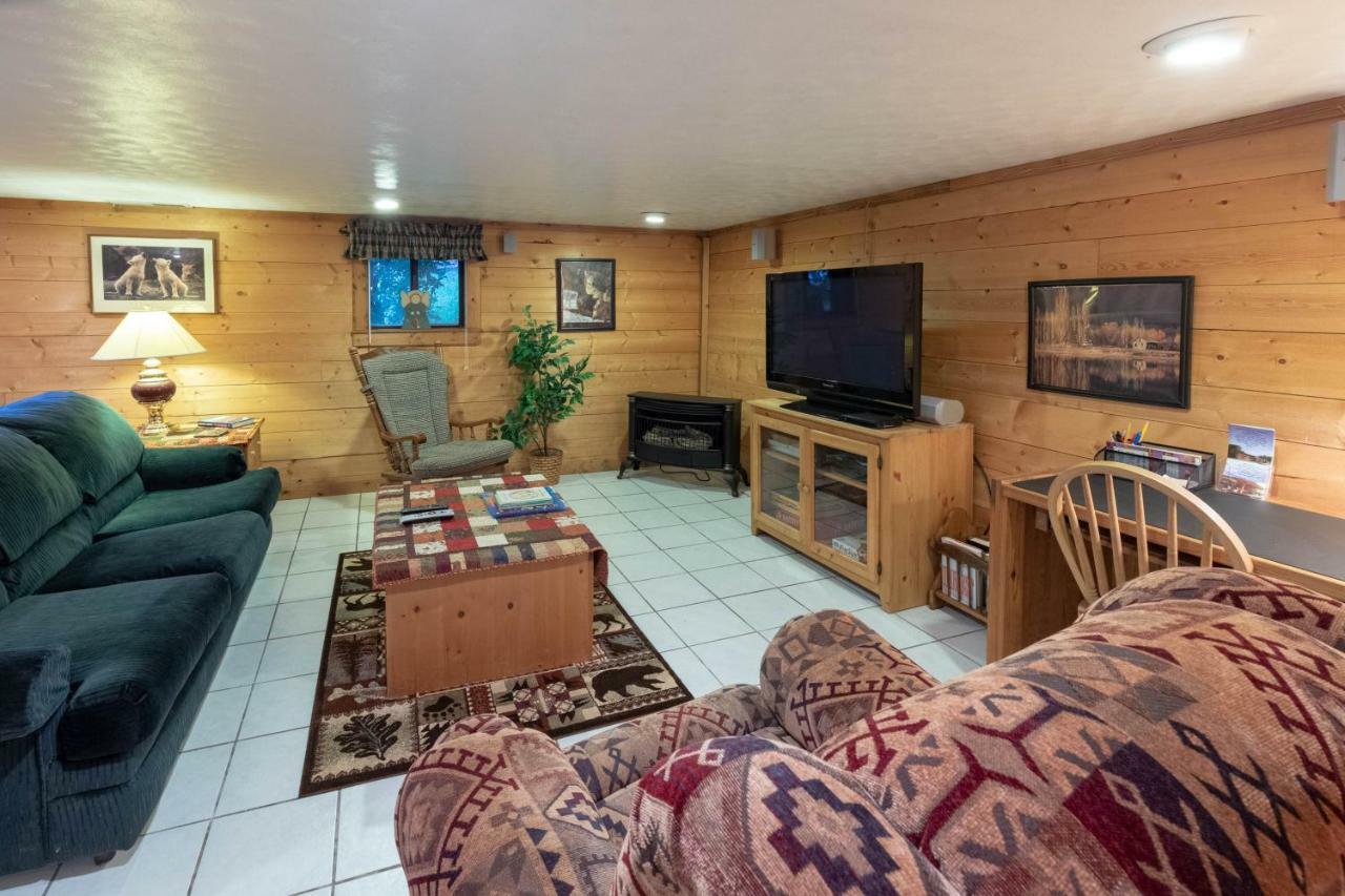 3 Bed 2 Bath Vacation Home In บรายซันซิตี ภายนอก รูปภาพ